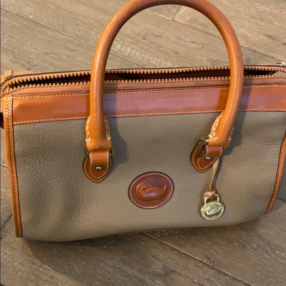 Dooney & Bourke VTG Satchel